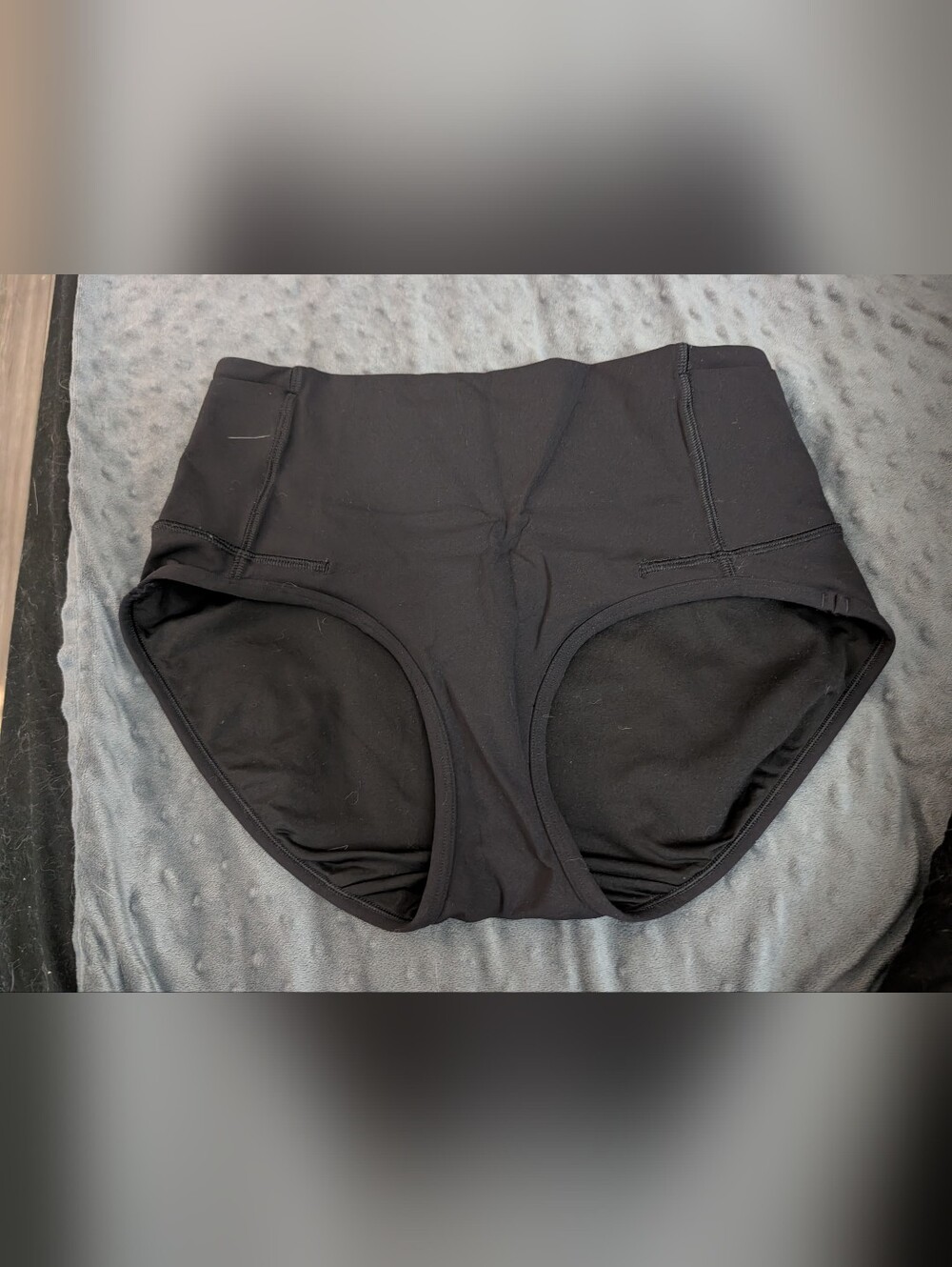 Black Lululemon Race Brief Shorts? Size 6 Perfect Condition Only Tried On